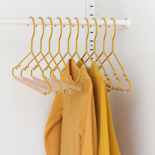 Kids Top Hangers – set of 10 coat hangers