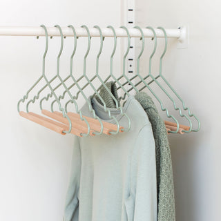 Kids Top Hangers – set of 10 coat hangers