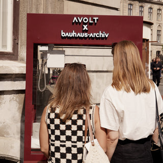 Square 2 Steckdose AVOLT × Bauhaus Mulberry Red