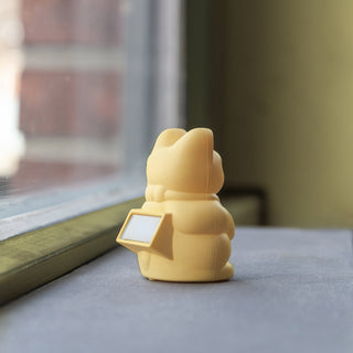 Lucky Cat Solar Yellow