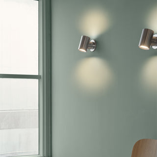 Beam Wall Lamp