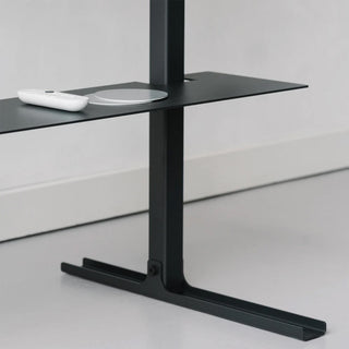 Straight Tall TV-Ständer