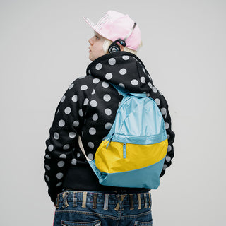 The New Foldable Backpack M Ocean & Sunflower