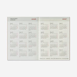 2026 Weekly Diary Passport Size TRAVELER'S Notebook