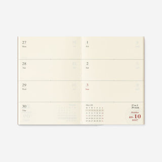2027 Weekly Diary Passport Size TRAVELER'S notebook