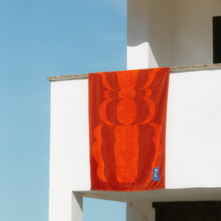 Vases XL Beach Towel