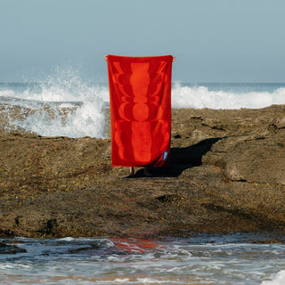 Vases XL Beach Towel