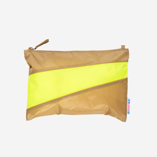 The New Pouch M Camel & Fluo Yellow